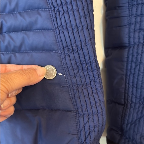 LOLE Blue Puffer Jacket with Hood and Quilted Design sz m - Picture 7 of 7